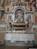 Могила Г. Галилея в Basilica di Santa Croce  во Флоренции, Фото В.Е. Фрадкина, 2019