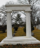 Могила Л. Спитцера на Princeton Cemetery  Princeton Mercer County New Jersey, USA. Источник: https://www.findagrave.com/cgi-bin/fg.cgi?page=gr&amp;GRid=7967922
