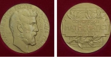 Филдсовская медаль с изображением Архимеда на лицевой стороне