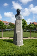Памятник Лоренцу в Хаарлеме