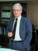 НАЗАРЕНКО Владимир Андреевич