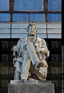 ОМ Георг Симон (Ohm Georg Simon). Памятник в Технологическом Университете Мюнхена