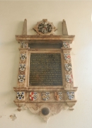 Памятная доска У. Гильберту в Holy Trinity Church  Colchester Colchester Borough Essex, England. Источник: http://www.findagrave.com/