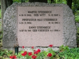 Могила М. Штеенбека на Jenaer Nordfriedhof, Берлин, ФРГ