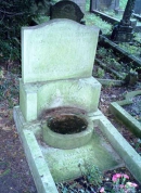 Надгробие Дж. Кокрофта на Ascension Parish Burial Ground  Cambridge City of Cambridge Cambridgeshire, England