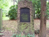 Могила О. Винера на Южном кладбище в Лейпциге.