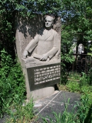 Надгробие С.В. Стародубцева в Ташкенте