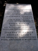 Могила П. Зеемана в Haarlem, General Cemetery. Источник: https://goo.gl/Boz7pG