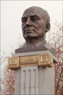 Памятник Б.П. Константинову в Кирово-Чепецке