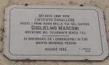 Мемориальная доска Г. Маркони в Болонье. Фото В.Е. Фрадкина, 2019